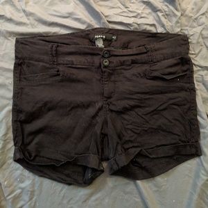 Torrid size 18 cuffed shorts